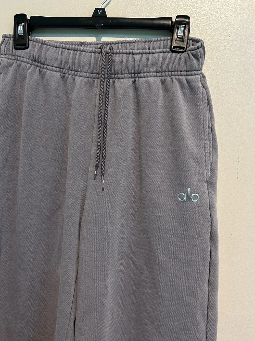 ALO wide leg sweatpants in purple haze